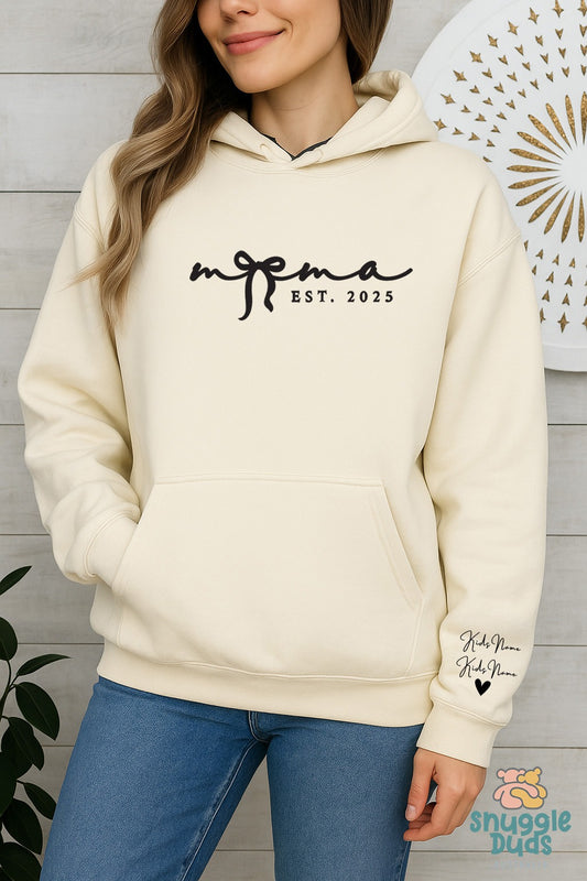 Mummy EST.– Custom Bow Hoodie