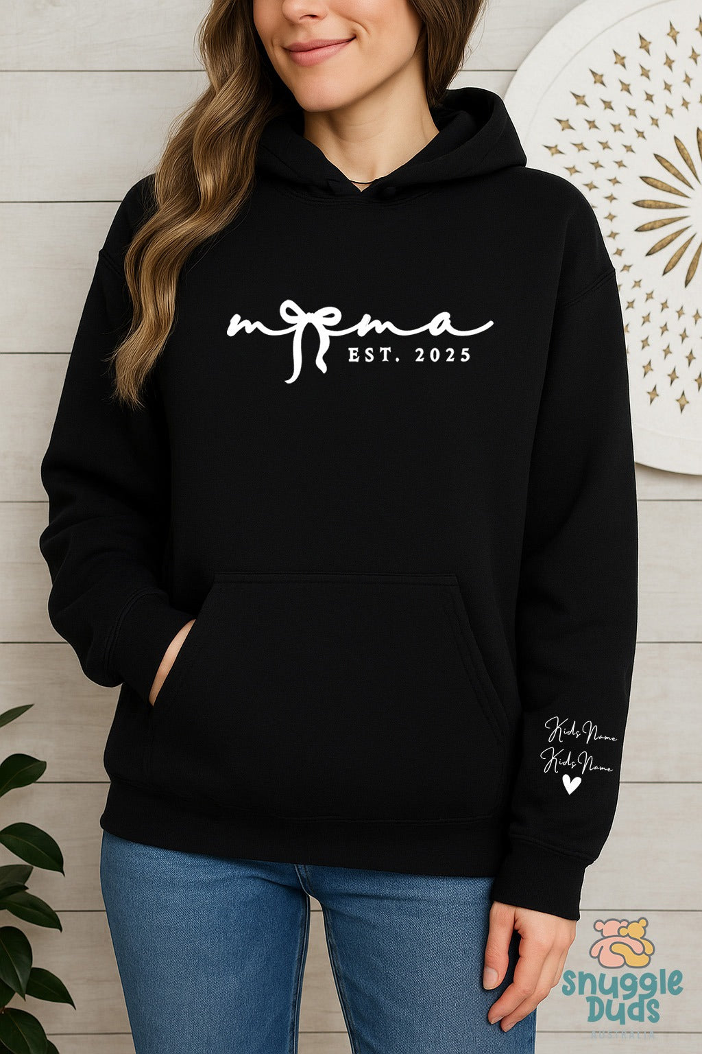 Mummy EST.– Custom Bow Hoodie